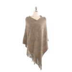 Poncho-Femme-a-Franges-hiver-doux